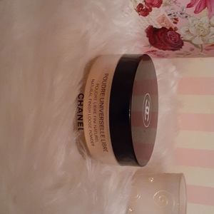 Chanel Poudre Universelle 30 Naturel Trans. 2